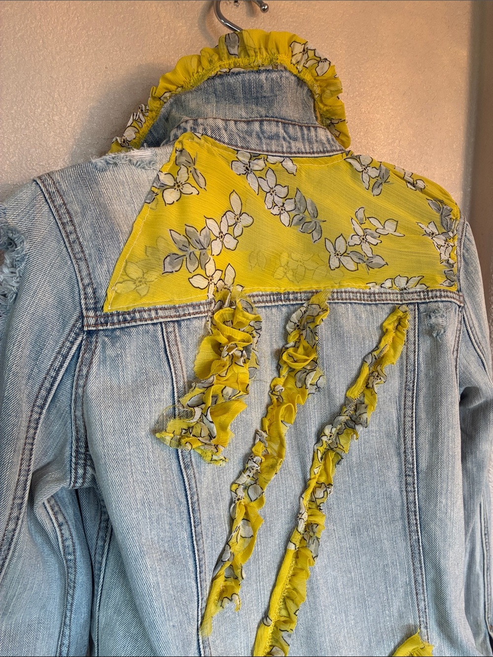 Ragamuffin Couture: embellished Denim Jacket women's M, yellow Floral ruffles - Picture 6 of 17